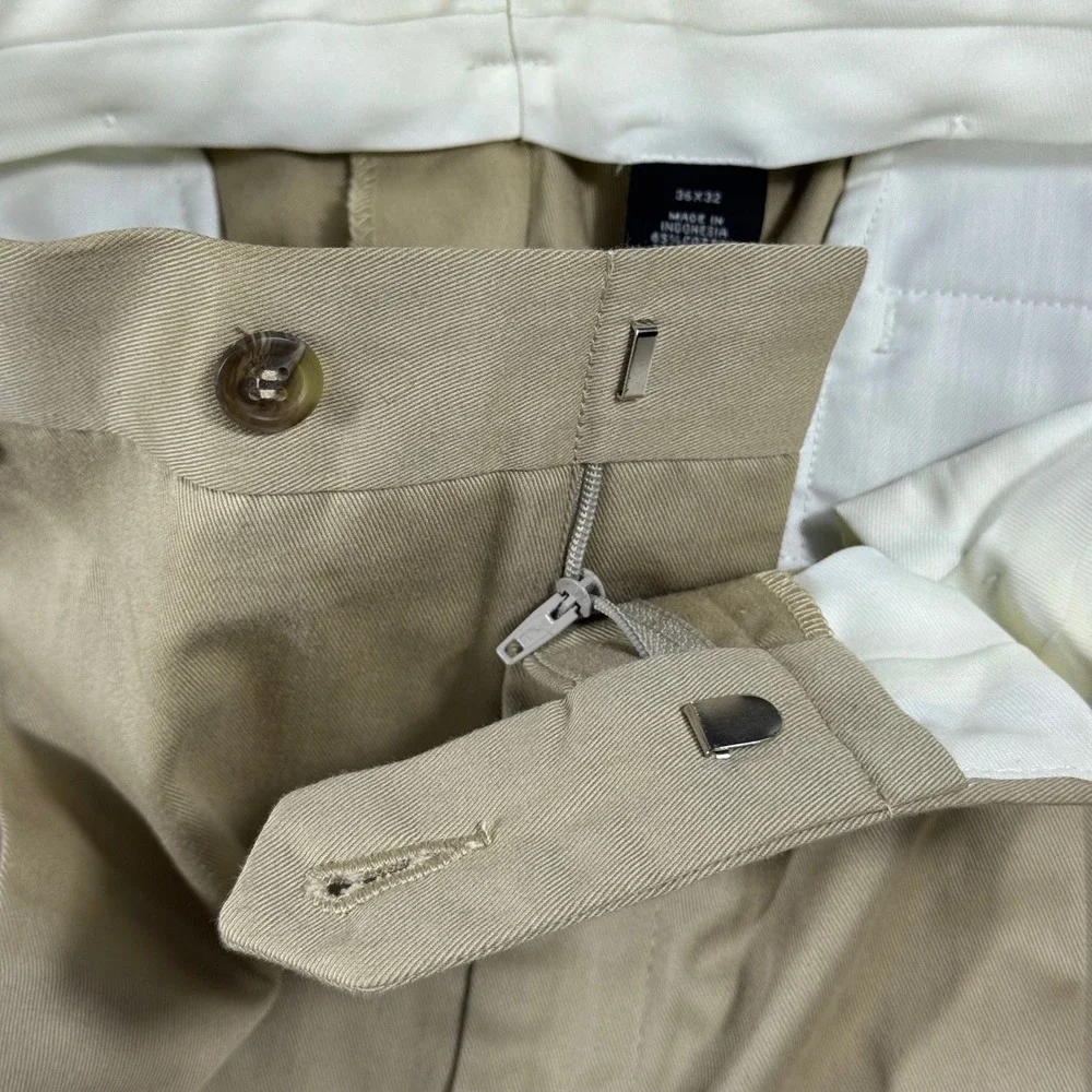 Jos. A. Bank Mens 36x32‎ Khaki Pleated Chino Pants Tan Cotton Cuffed Trousers